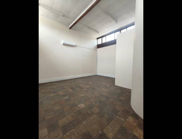 526M² OFFICE FOR SALE IN SASOLBURG CENTRAL